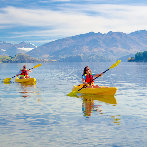 Couple-Kayaks-5-Lake-Wanaka-AY
