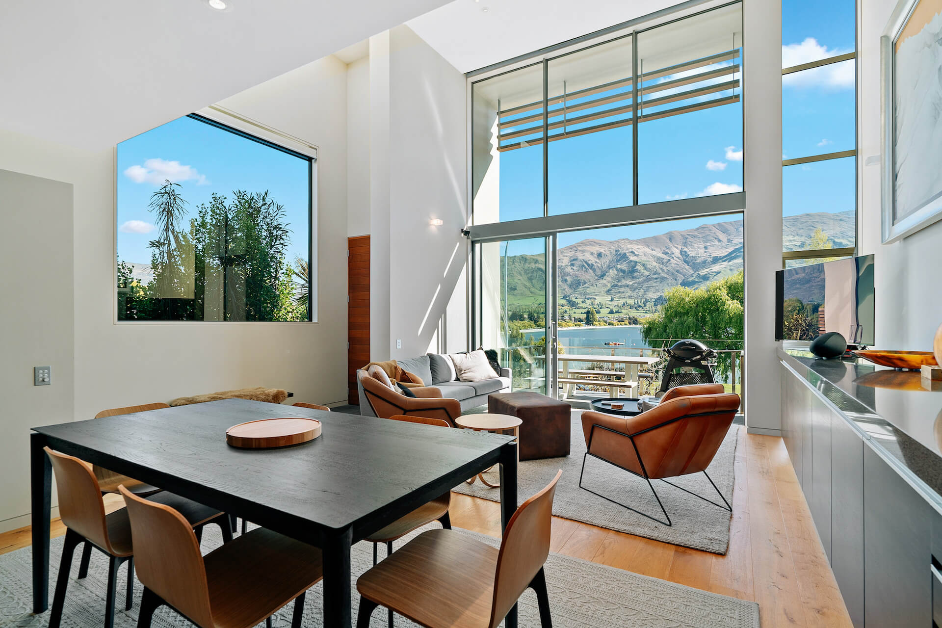 039_open2view_id520546-37_e_lakeside_road