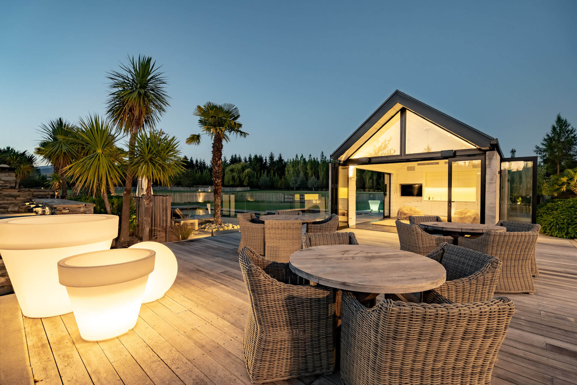 Horseshoe-Bend-Estate-Pool-Cabana-Area