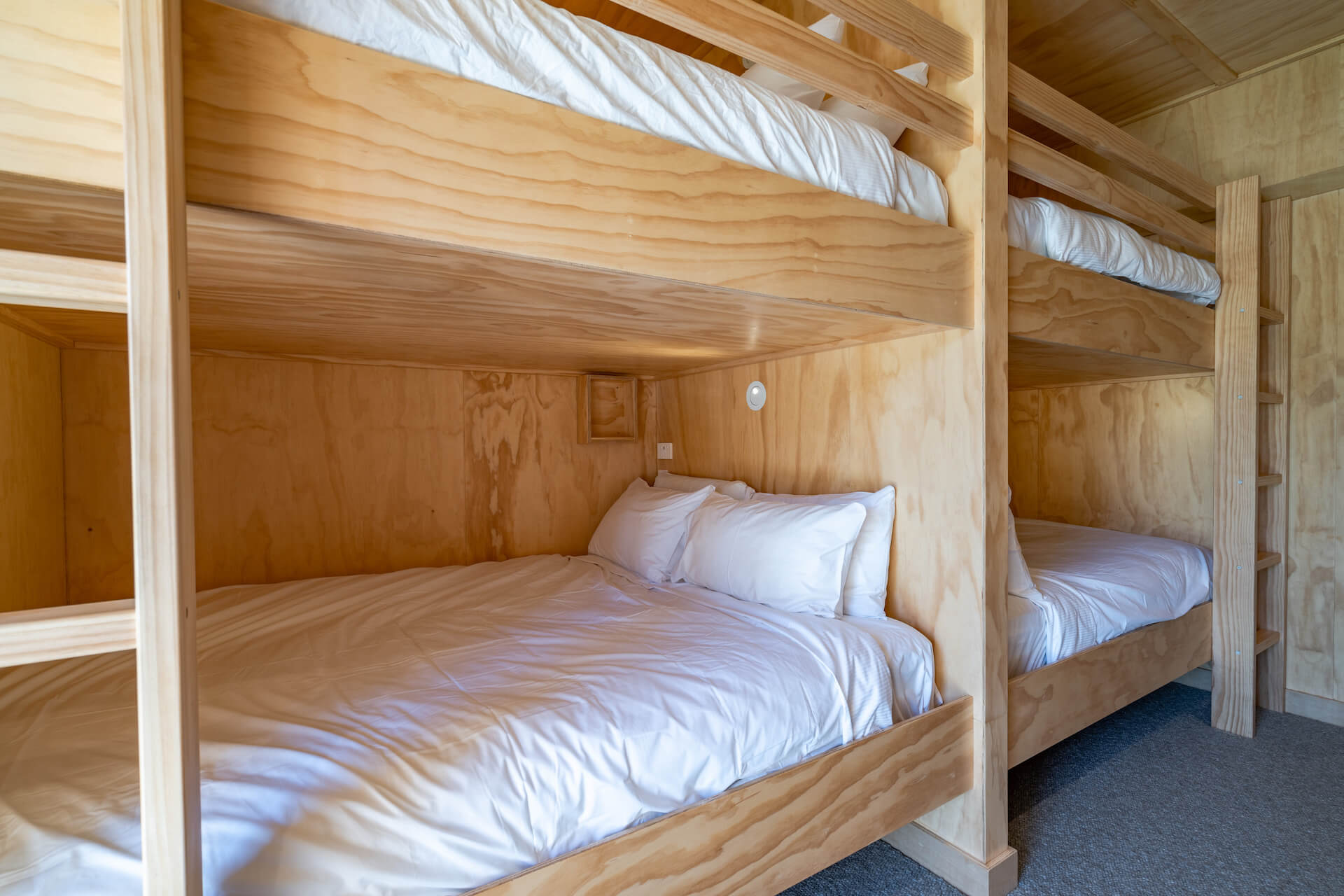 Horseshoe-Bend-Estate-Tennis-Pavilion-Bunk-Room