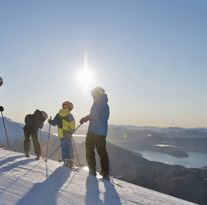 Treble-Cone-View2-Family-Wanaka-MR