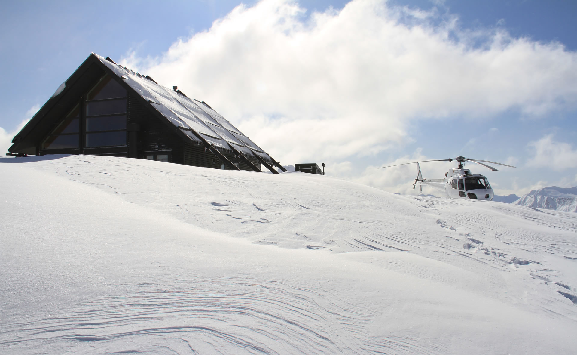 mountain-top-chalet-7512
