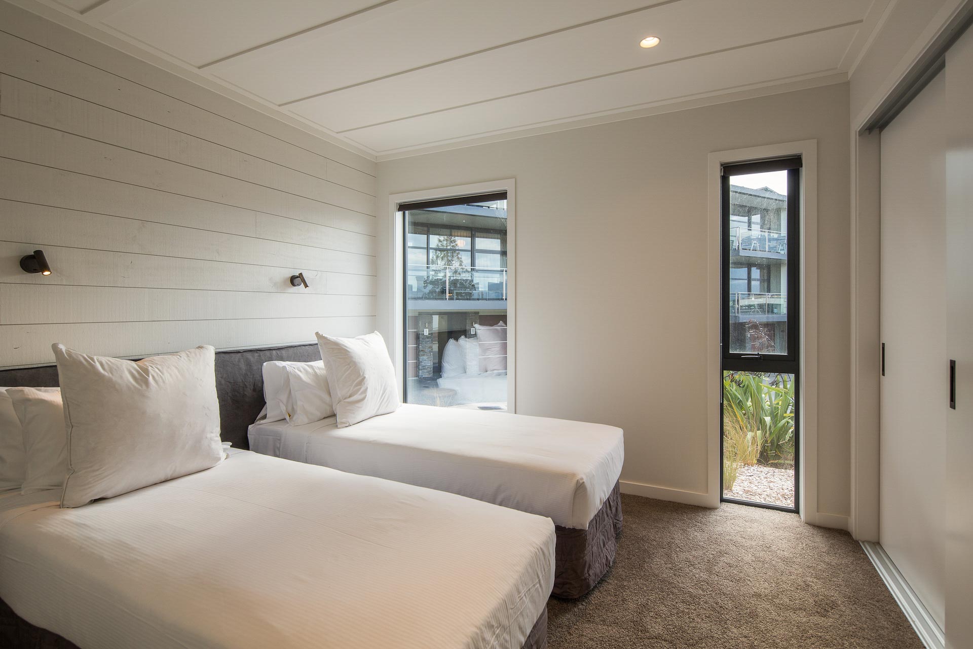 MajorDomo-Kahurangi-Twin