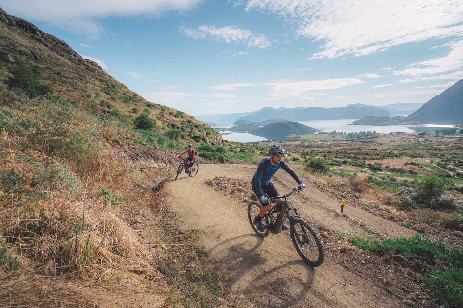 Bike-Glendhu_ebike_uphill24