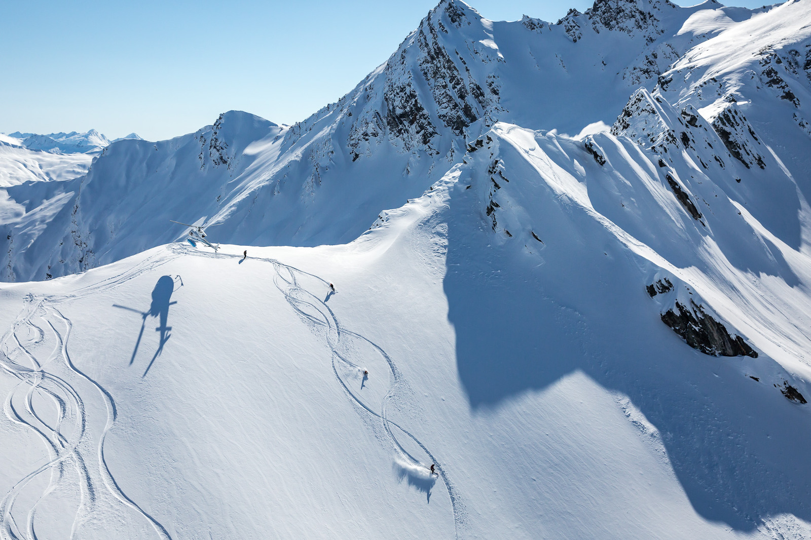 inv-SouthernLakesHeliski3