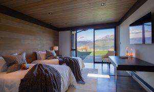 Copy of 38-LodgeLorien lr