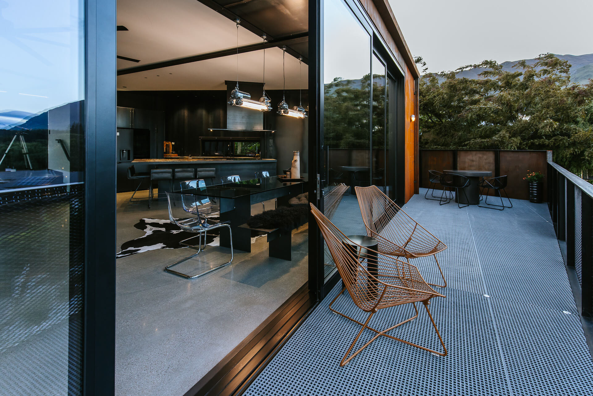 251209_Houliston_022