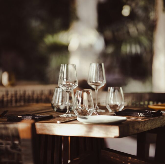concierge-QnGkZMpqL8U-unsplash
