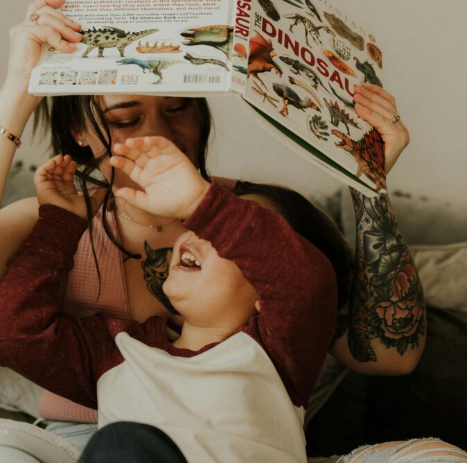 nanny-service-child-care-babysitting-oZoI_ioa6eM-unsplash